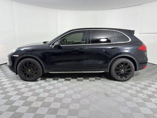 Jet Black Metallic 2012 Porsche Cayenne Cayenne