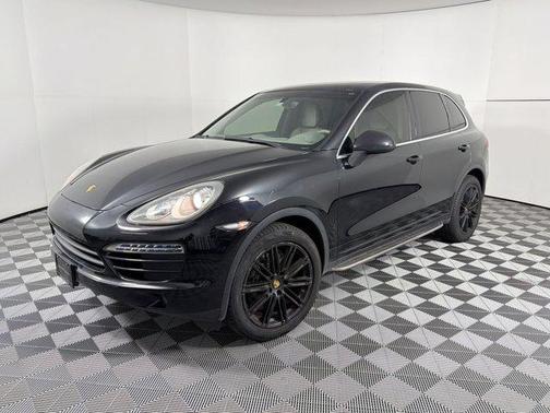 Jet Black Metallic 2012 Porsche Cayenne Cayenne
