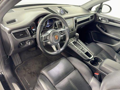 2018 Porsche Macan S