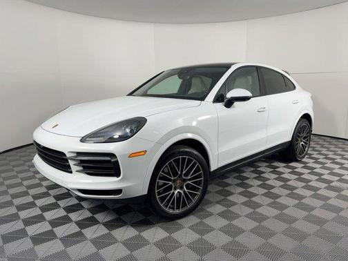 2022 Porsche Cayenne Cayenne
