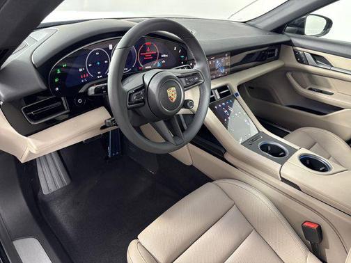 2025 Porsche Taycan RWD