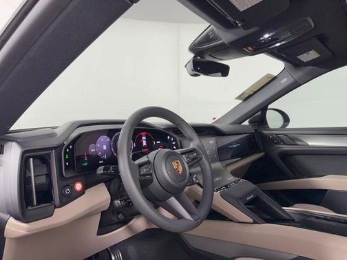 Monteverde Metallic 2026 Porsche Cayenne S