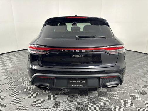 Jet Black Metallic 2025 Porsche Macan Macan