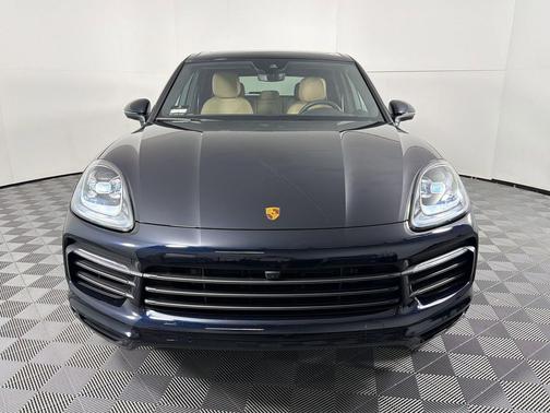 Moonlight Blue Metallic 2023 Porsche Cayenne Cayenne E-Hybrid Platinum Edition