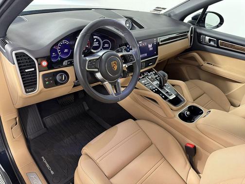 Moonlight Blue Metallic 2023 Porsche Cayenne Cayenne E-Hybrid Platinum Edition