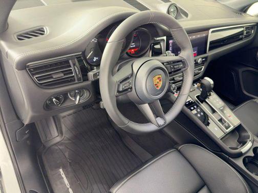 2026 Porsche Macan T