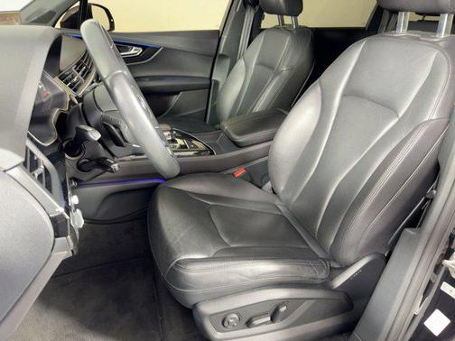 2019 Audi Q7 55 Prestige