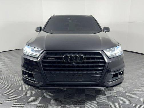 2019 Audi Q7 55 Prestige