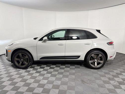 Chalk 2026 Porsche Macan Macan