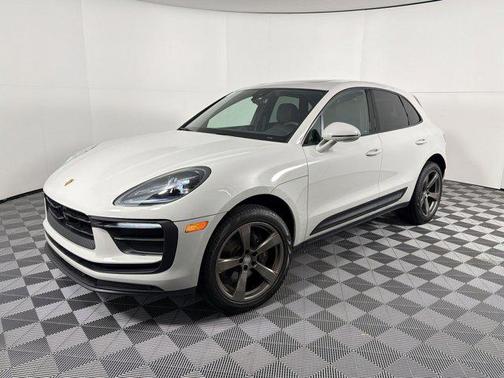 Chalk 2026 Porsche Macan Macan