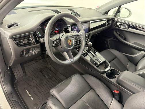 Chalk 2026 Porsche Macan Macan