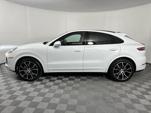 2023 Porsche Cayenne Turbo