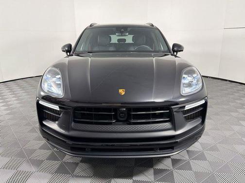 Jet Black Metallic 2024 Porsche Macan Macan GTS