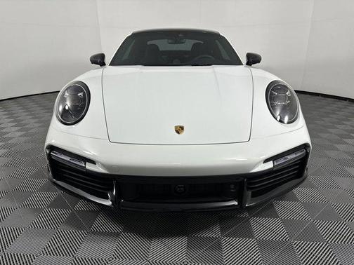 2025 Porsche 911 Turbo S