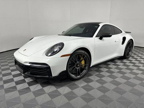 2025 Porsche 911 Turbo S