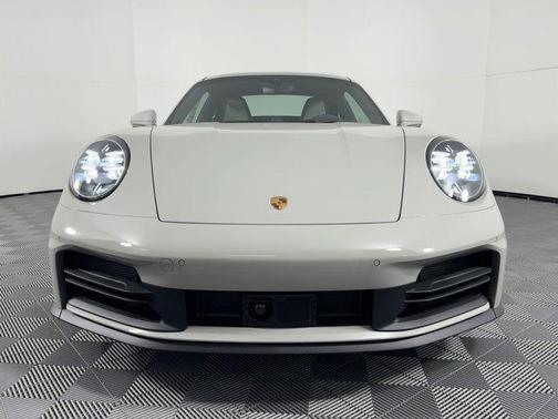 2026 Porsche 911 Carrera