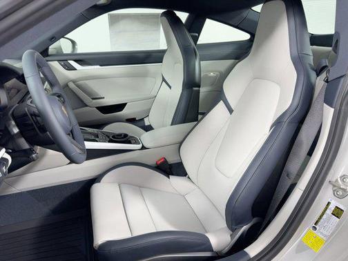 2026 Porsche 911 Carrera