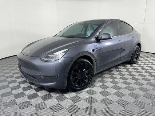 2023 Tesla Model Y Long Range Dual Motor All-Wheel Drive
