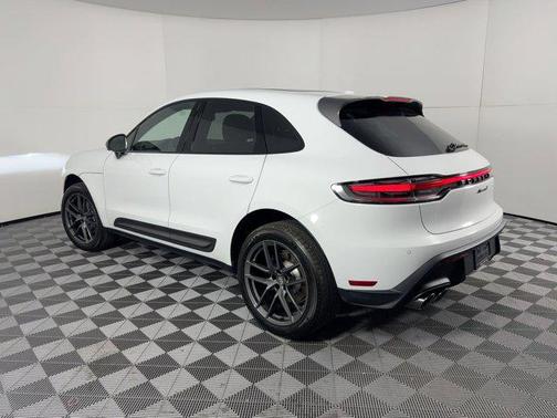 2026 Porsche Macan T