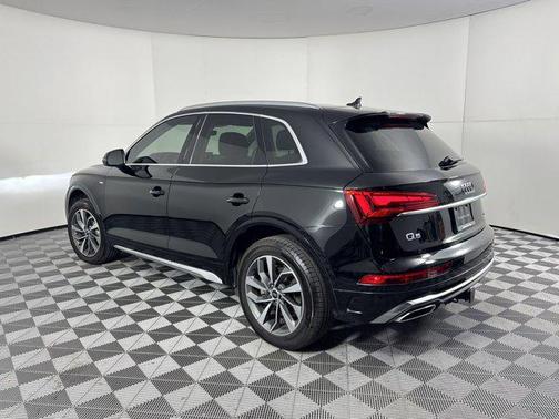 2023 Audi Q5 45 S line Premium Plus