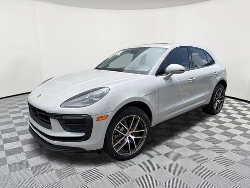 Chalk 2026 Porsche Macan Macan
