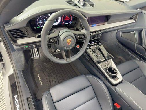 2026 Porsche 911 Targa 4 GTS