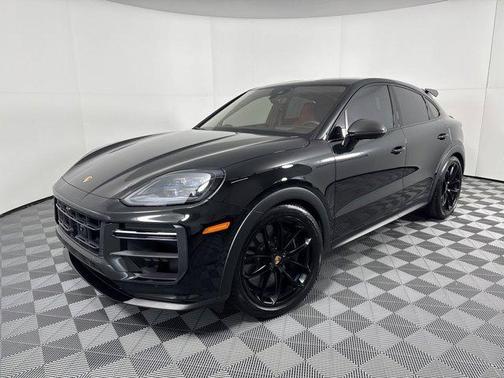 2025 Porsche Cayenne Turbo GT