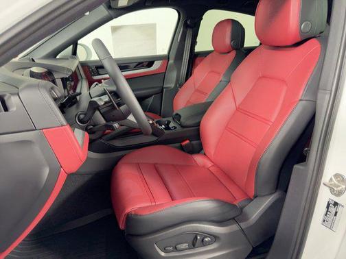 2026 Porsche Cayenne Coupe