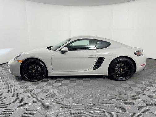 2024 Porsche 718 Cayman Style Edition