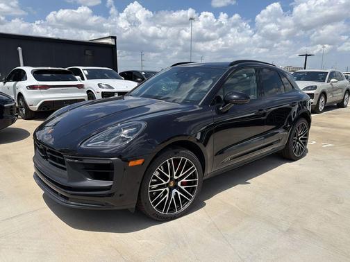 Jet Black Metallic 2024 Porsche Macan Macan GTS