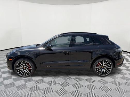 Jet Black Metallic 2024 Porsche Macan Macan GTS