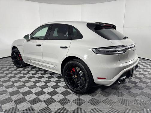 2026 Porsche Macan GTS