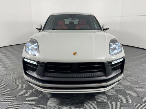 2025 Porsche Macan GTS