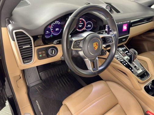 2021 Porsche Cayenne Cayenne