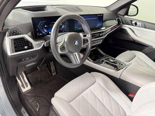 Brooklyn Grey Metallic 2024 BMW X5 M60i