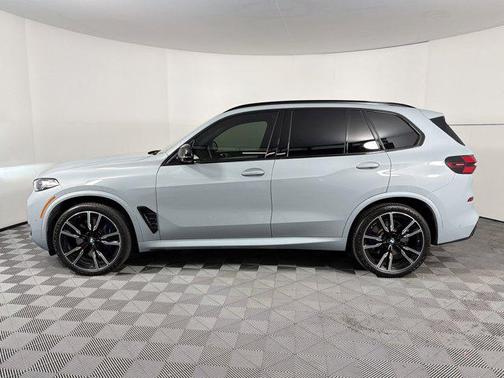 Brooklyn Grey Metallic 2024 BMW X5 M60i