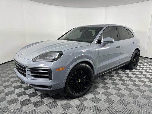 2024 Porsche Cayenne AWD