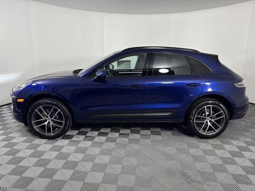 2025 Porsche Macan Macan