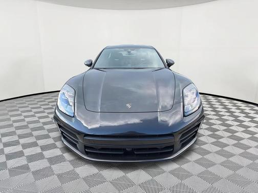 Volcano Grey Metallic 2024 Porsche Panamera RWD