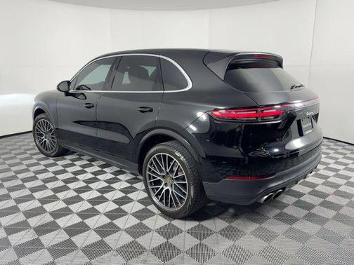 2019 Porsche Cayenne S