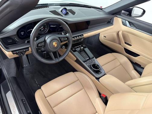 Jet Black Metallic 2024 Porsche 911 Targa 4