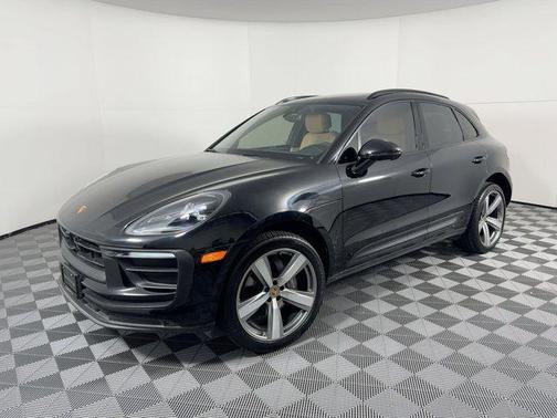 2024 Porsche Macan AWD