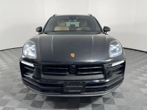 2024 Porsche Macan AWD