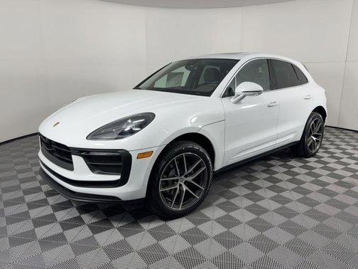 2026 Porsche Macan Macan