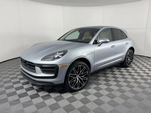 2026 Porsche Macan AWD