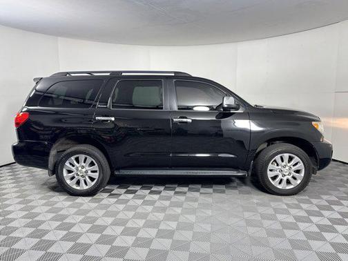 2016 Toyota Sequoia Platinum