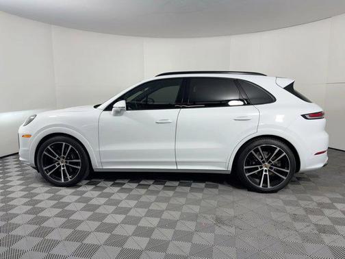 2026 Porsche Cayenne Cayenne