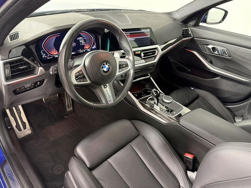 Portimao Blue Metallic 2022 BMW 330 330i M SPORT
