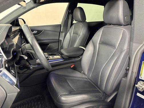 2020 Audi Q8 55 Prestige