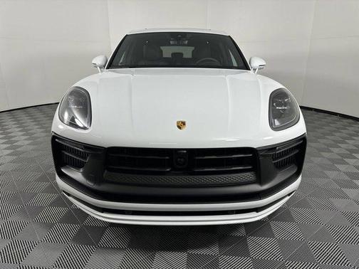 2025 Porsche Macan GTS